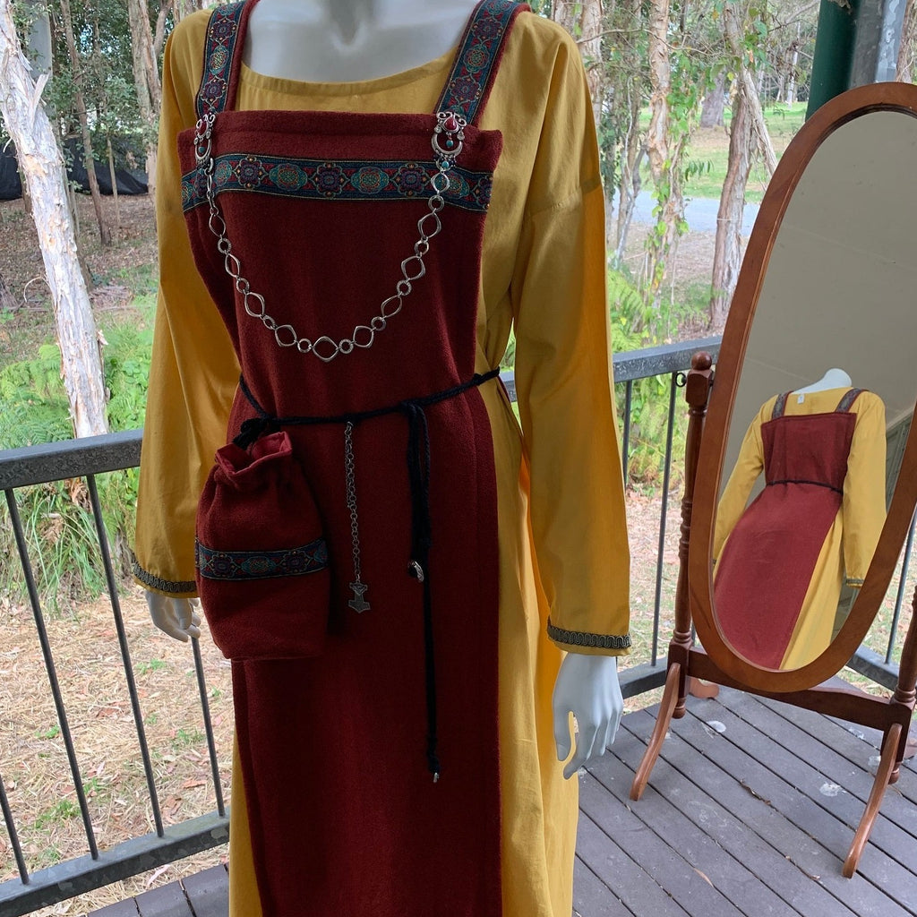Abbey Made Viking Ladies Underdress & Apron – The Abbey Shop
