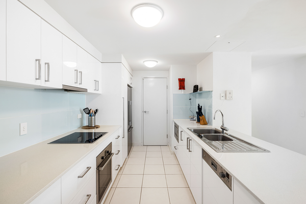 VIP Royal Suite 2 - Sunday VIP