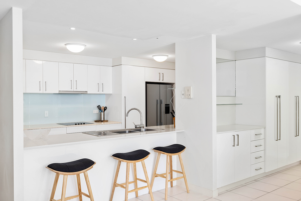 VIP Royal Suite 2 - Sunday VIP