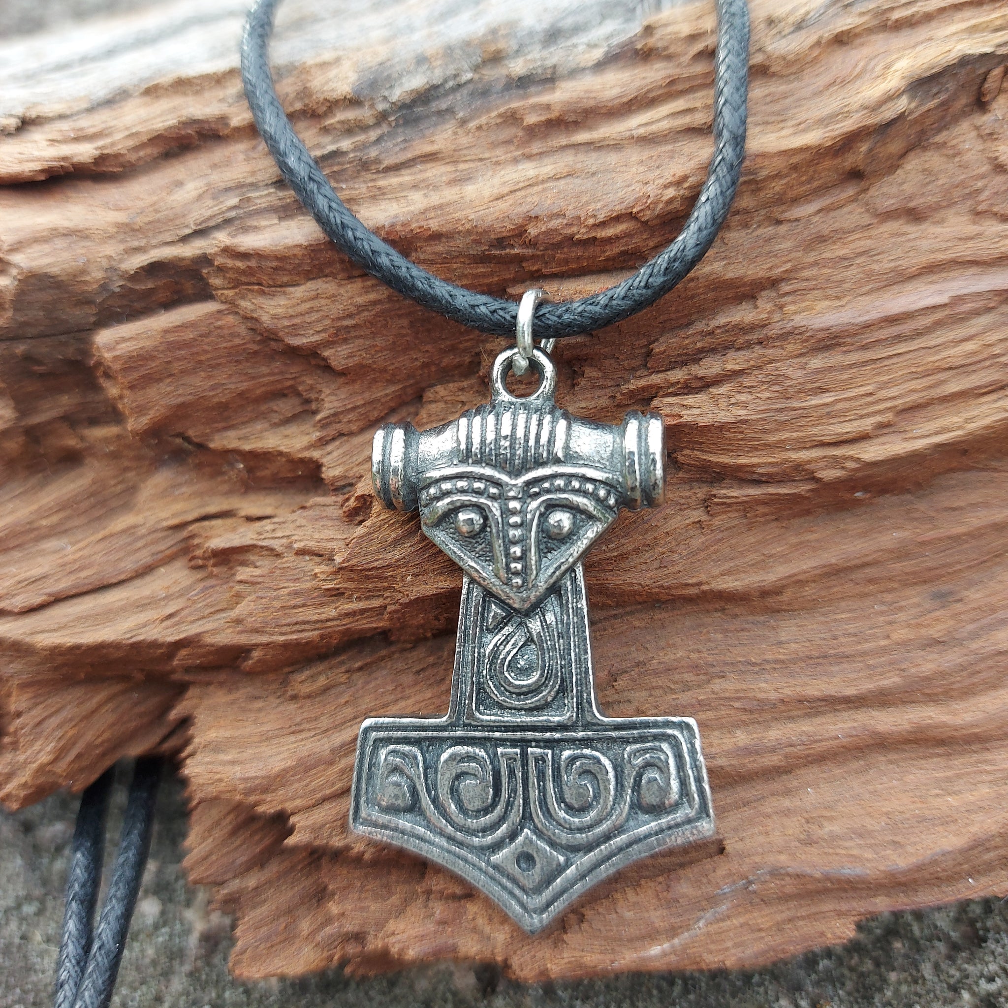 Viking Thor Hammer with Face Pendant (AW)