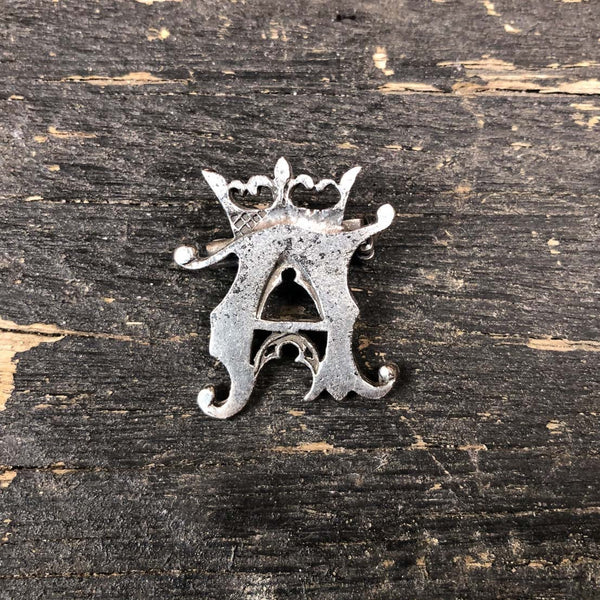 Abbey Museum 'A' Pin